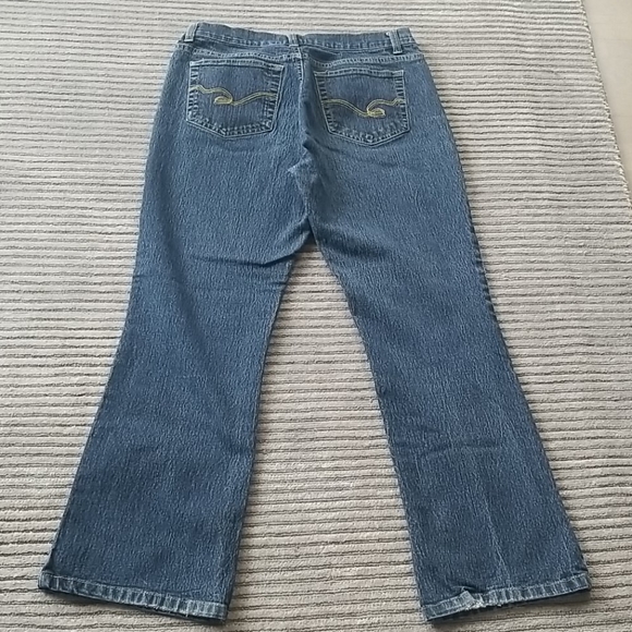 Relativity Jeans Size 10 - Picture 3 of 4